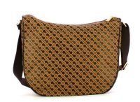 Gherardini Borsa mezza luna Grande in tessuto Softy si adatta a ogni utilizzo. Per una giornata in città o una partenza verso nuove mete, sempre comoda e pratica. L’iconico monogram e la finitura oro lucida aggiungono raffinatezza a questo accessorio casual.